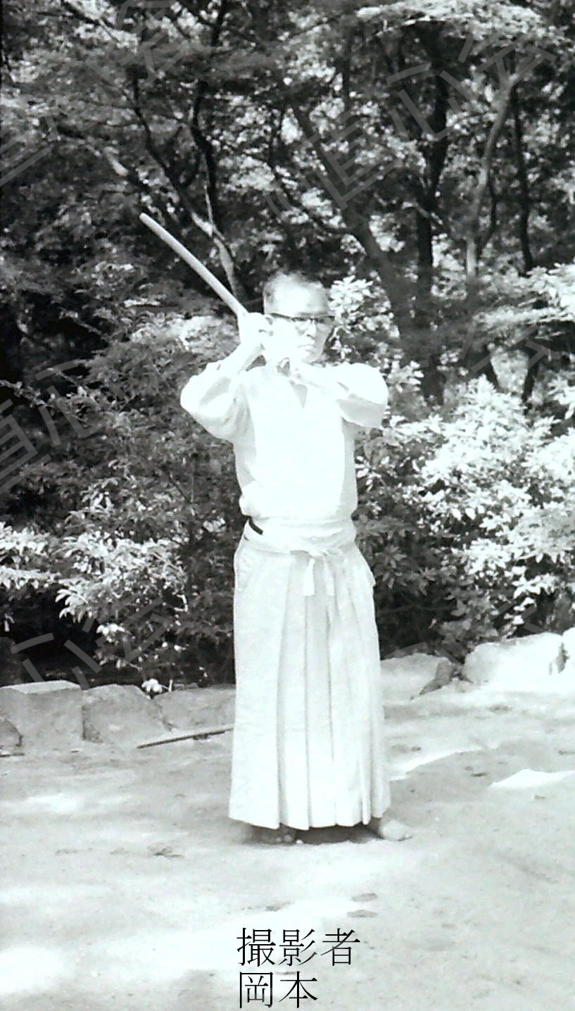 耳構え